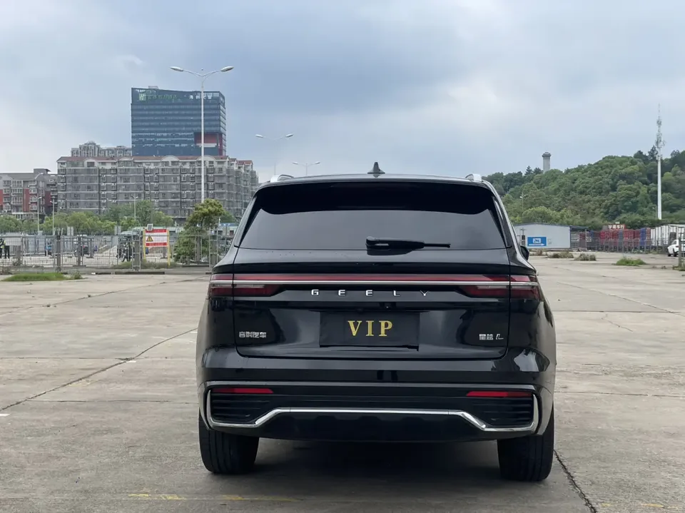 Geely Monjaro Xingyue L 2025 2.0TD High Power Automatic 2WD Dongfang Yao Lanxing Edition 2025 — миниатюра 2