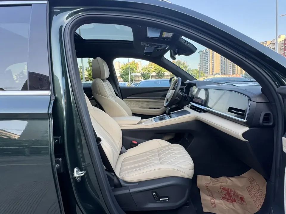 Geely Monjaro Xingyue L 2025 2.0TD High Power Automatic 4WD Dongfang Yao Wangyue Edition 2025 — миниатюра 4