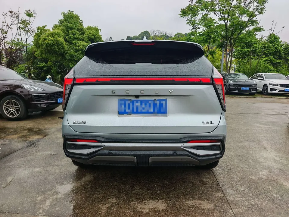 Geely Atlas L Boyue L 2023 1.5TD DCT Premium Edition 2023 — миниатюра 2