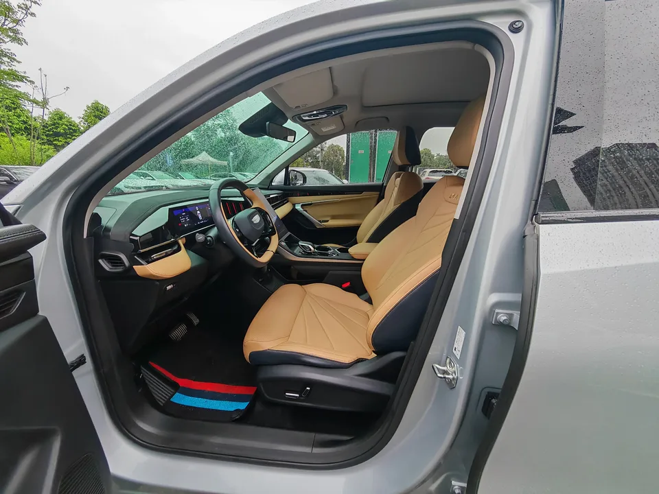 Geely Atlas L Boyue L 2023 1.5TD DCT Premium Edition 2023 — миниатюра 5