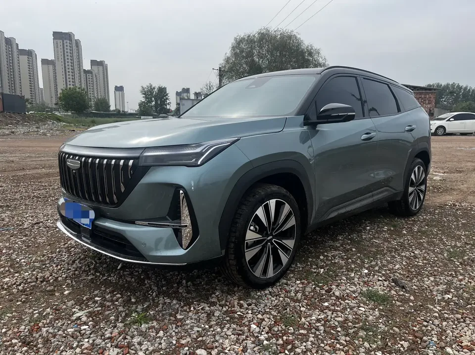 Geely Atlas L 2025