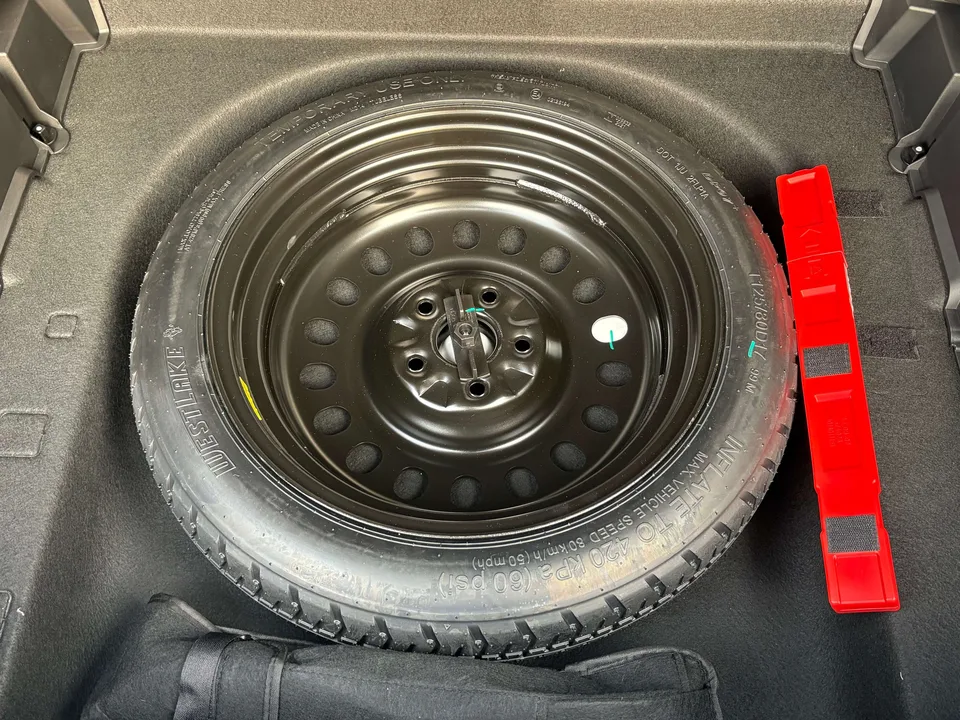 Geely Atlas 1.5TD Smart Link + 2026 — миниатюра 3