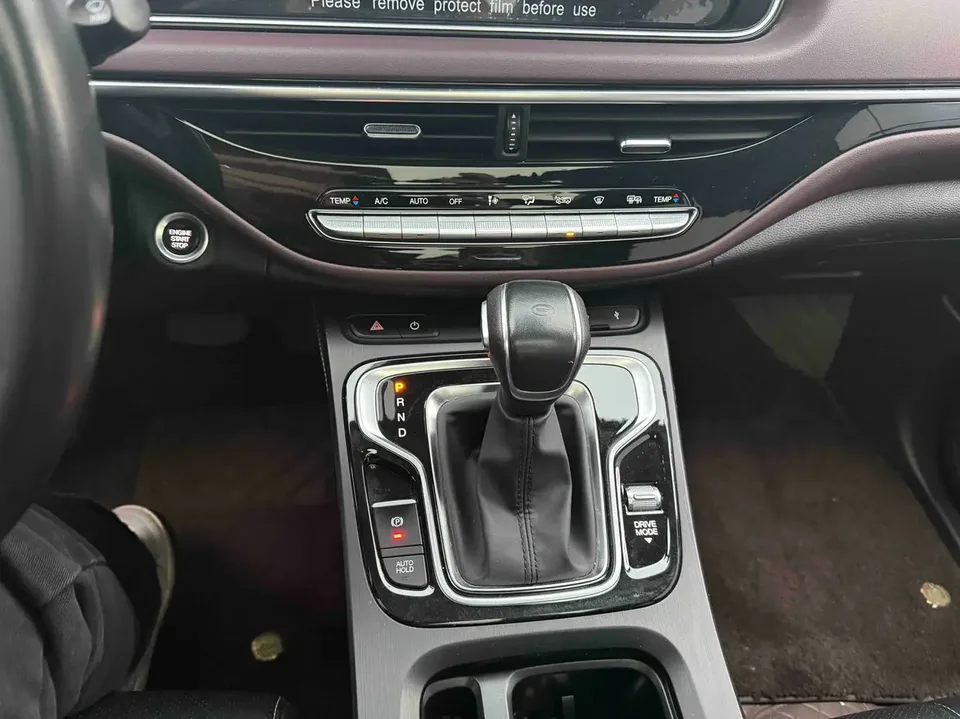 GAC Trumpchi M6 Pro 270T Automatic Exclusive Edition 2023 — миниатюра 5