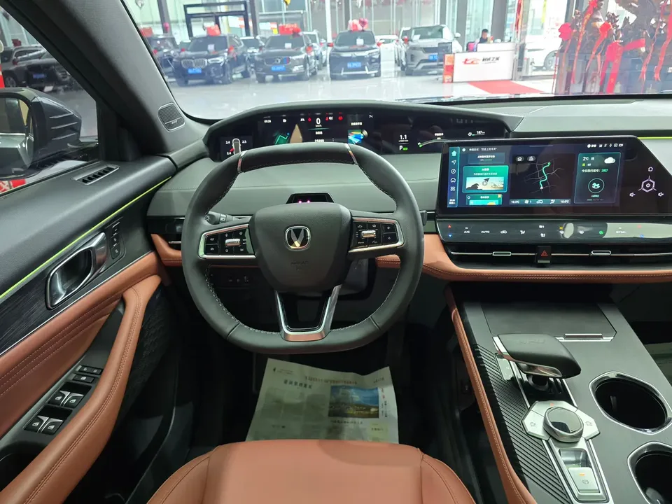Changan UNI-K 2.0T Enjoy Edition 2023 — миниатюра 4