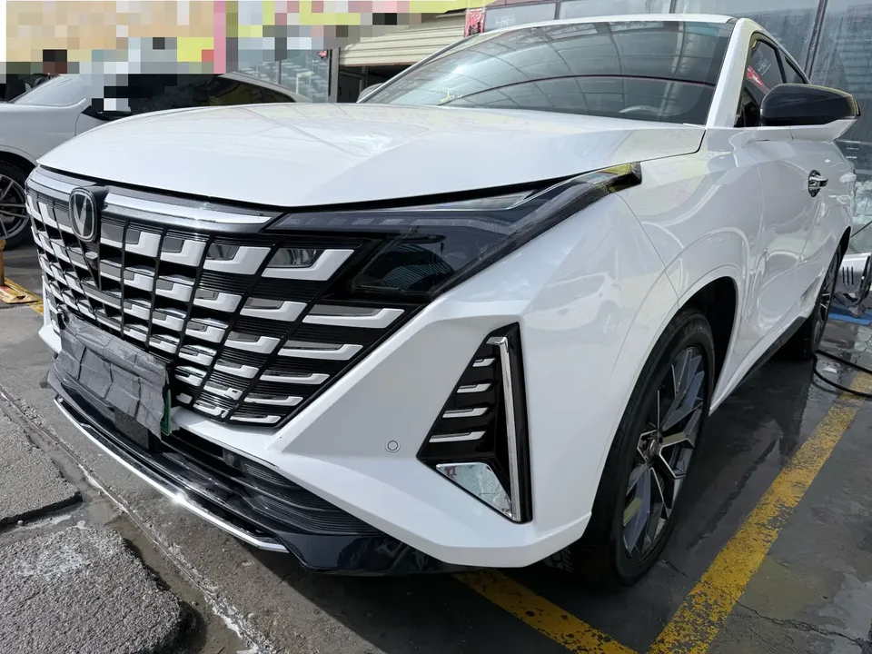 Changan UNI-Z PHEV 2025