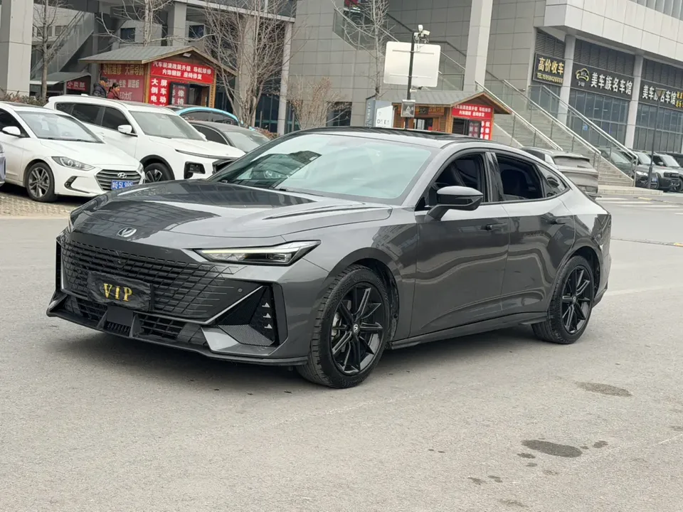 Changan UNI-V 2023