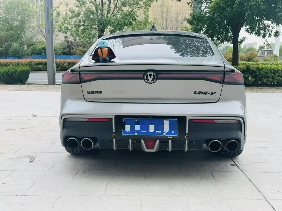 Changan UNI-V 2.0T Fengsu Edition 2023 — миниатюра 2