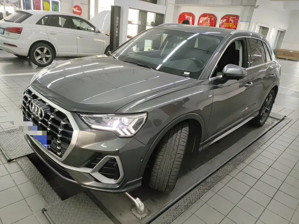 Audi Q3 2022
