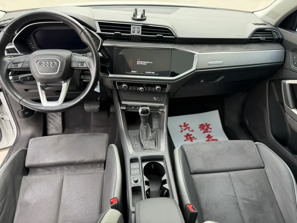 Audi Q3 Audi Q3 2023 35 TFSI aggressive and dynamic model 2023 — миниатюра 5