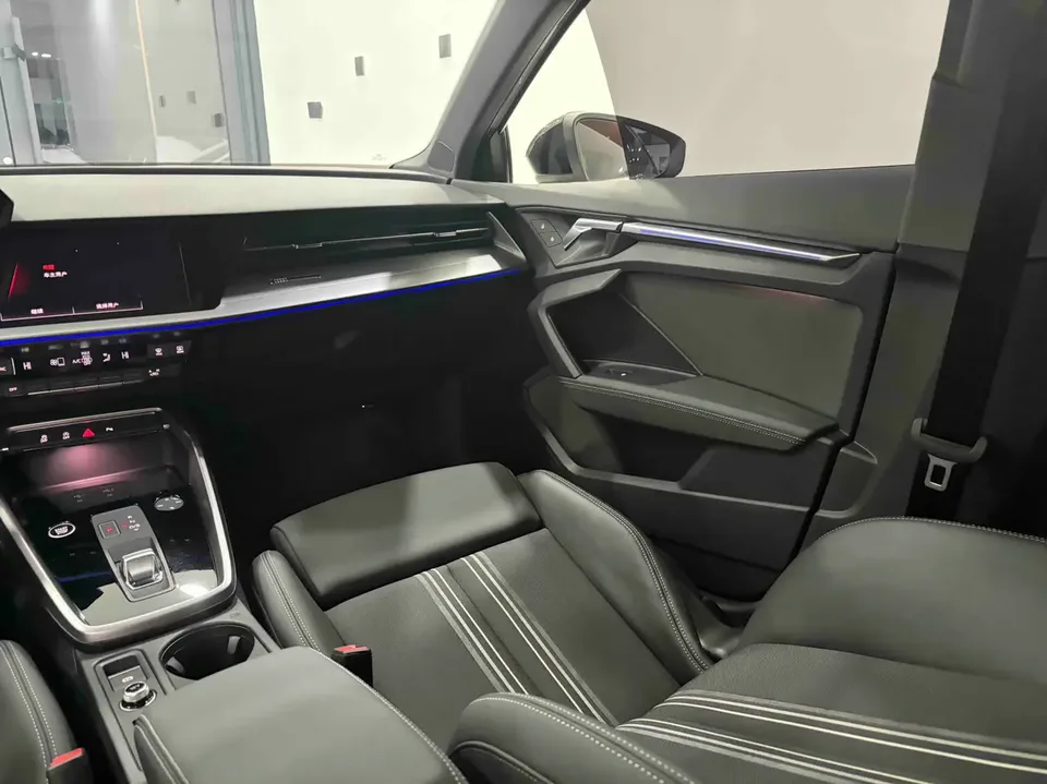 Audi A3 Audi A3 2024 A3L Limousine 35 TFSI Fashion Sports 2024 — миниатюра 3