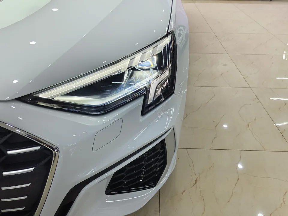 Audi A3 facelift A3L Limousine 35 TFSI stylish and sporty 2023 — миниатюра 3
