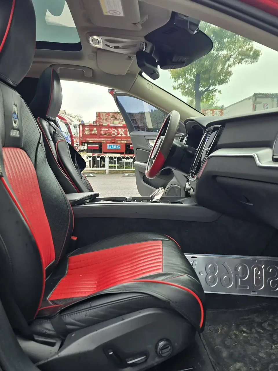 Volvo S60 Volvo S60 2022 B4 Zhiyuan Sports Edition 2022 — миниатюра 5