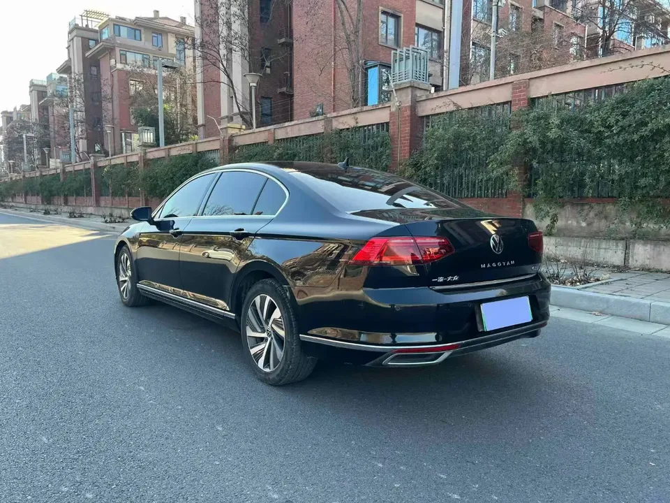 Volkswagen Magotan PHEV Magotan GTE 2022 luxury model 2023 — миниатюра 4
