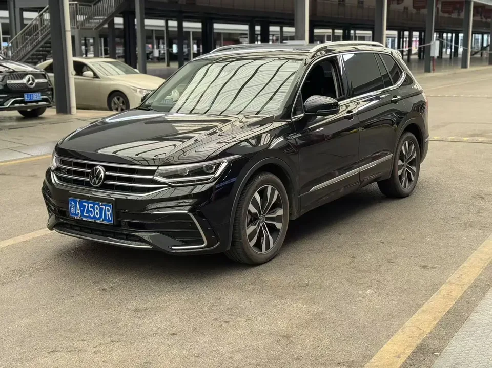 Volkswagen Tiguan L 2023