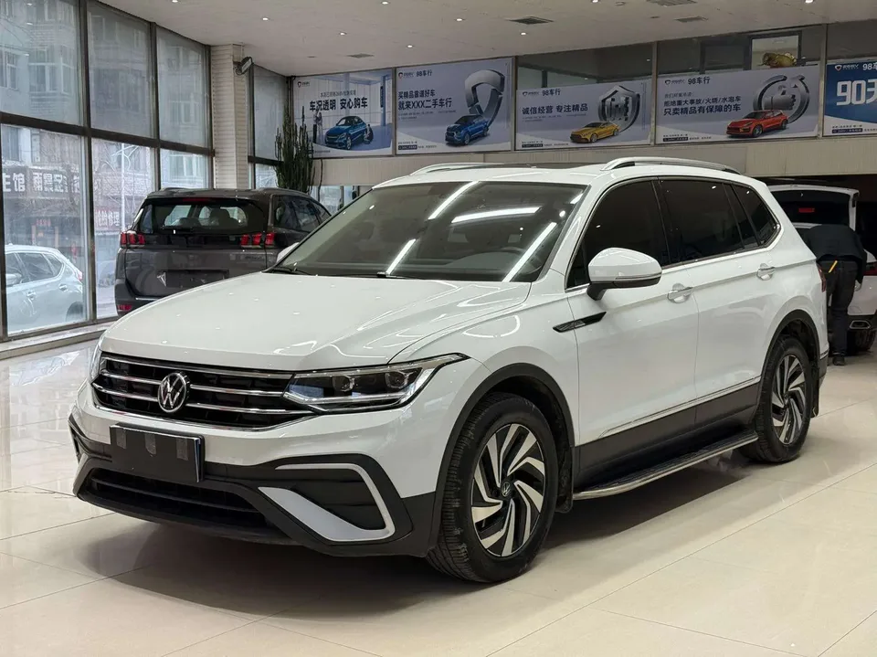 Volkswagen Tiguan L 2023