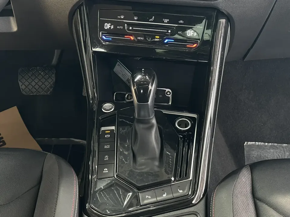 Volkswagen Tayron Tanyue 2022 280TSI 2WD Luxury Smart Edition 2022 — миниатюра 3