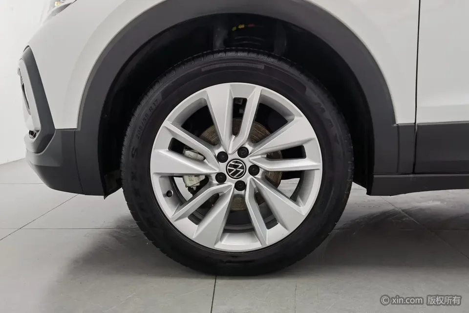 Volkswagen Tu Kai 300TSI DSG Comfort Edition 2024 — миниатюра 2