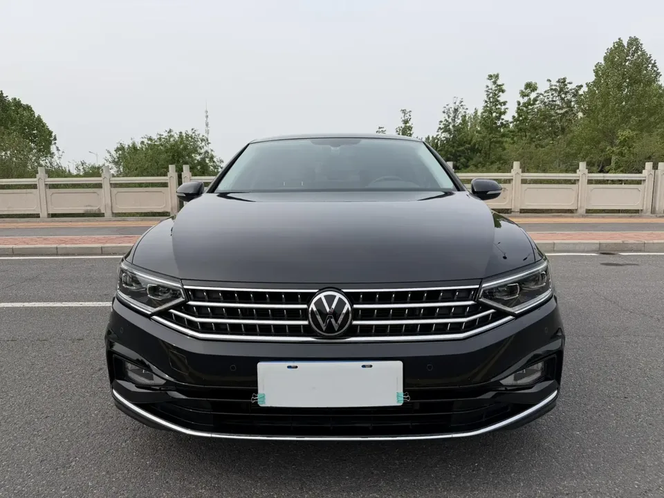 Volkswagen Magotan 2022