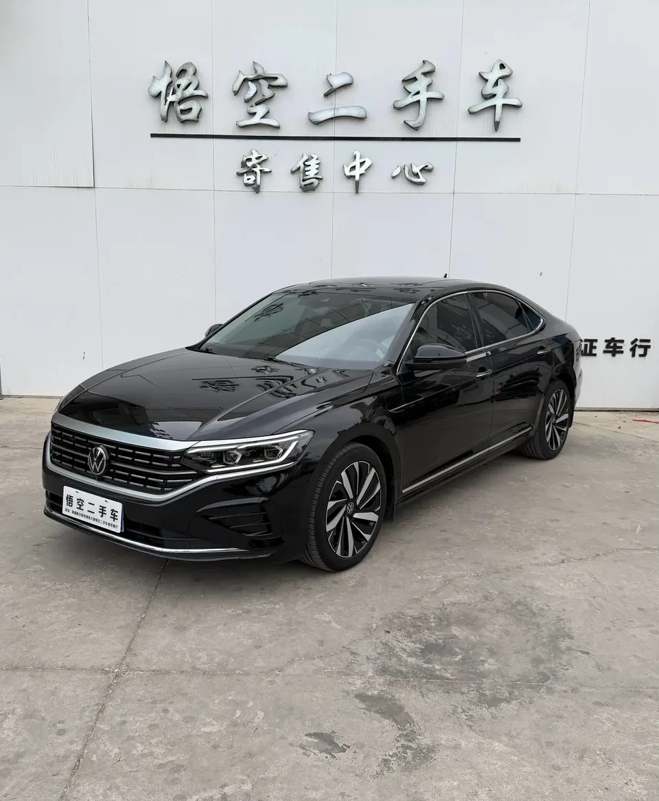 Volkswagen Passat 2024