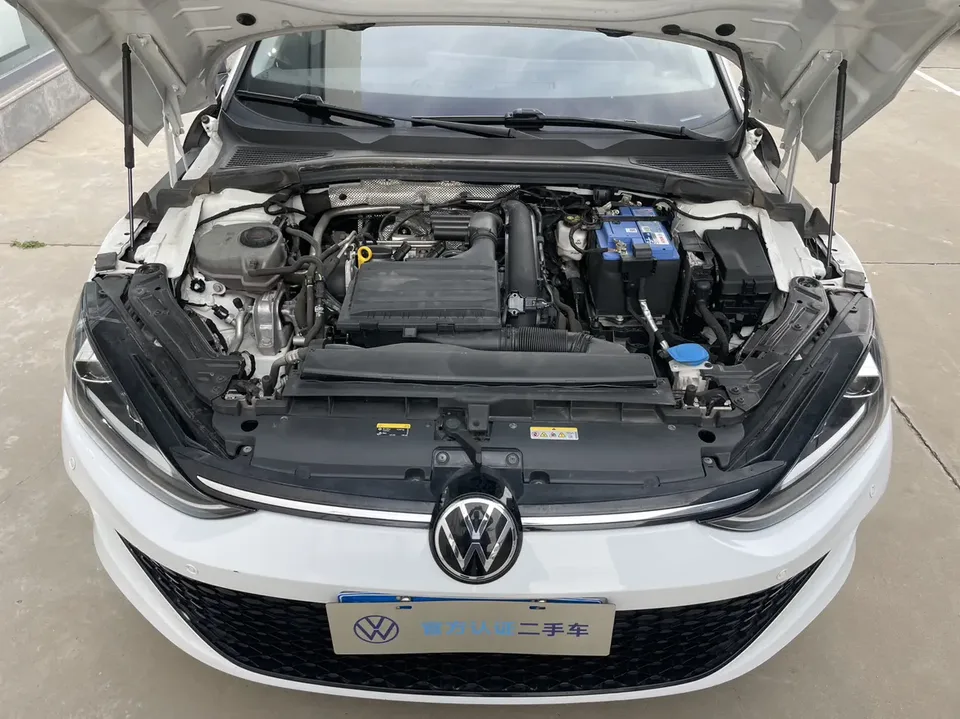 Volkswagen Lamando Lingdu 2024 Lingdu L 200TSI DSG Hot Edition 2024 — миниатюра 2