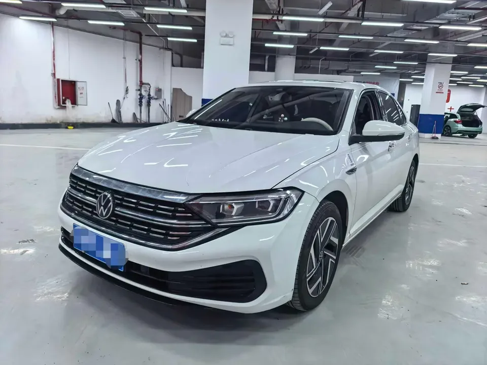 Volkswagen Sagitar 2024