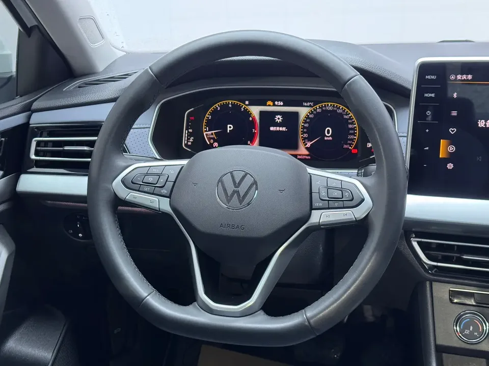Volkswagen Lavida facelift 1.5L automatic 5 million version 2024 — миниатюра 5