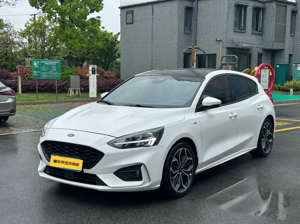 Ford Focus 2022