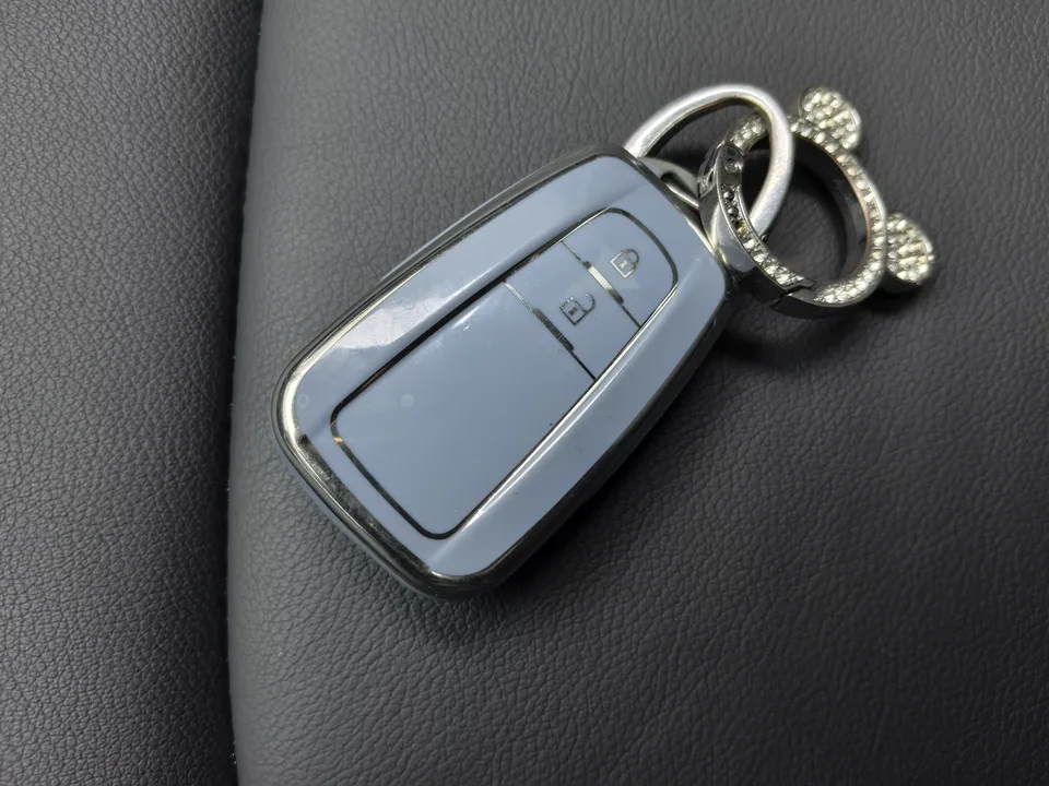 Toyota Willanda 2.0L four-wheel drive luxury PLUS version 2022 — миниатюра 2