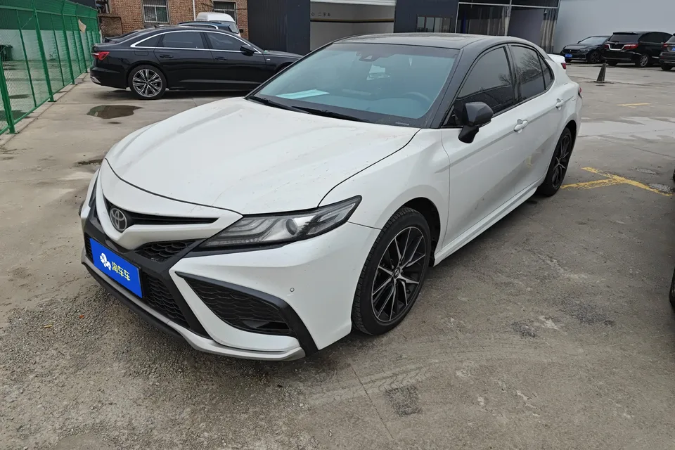 Toyota Camry 2022