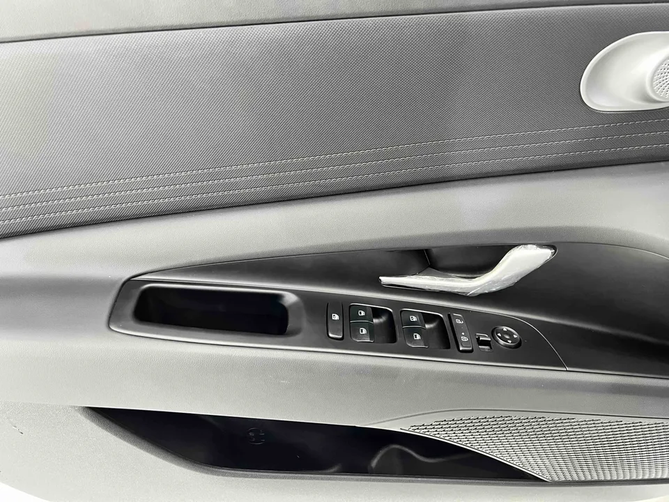 Hyundai Elantra Elantra 2023 1.5L CVT GLS Leading Edition 2024 — thumbnail 3