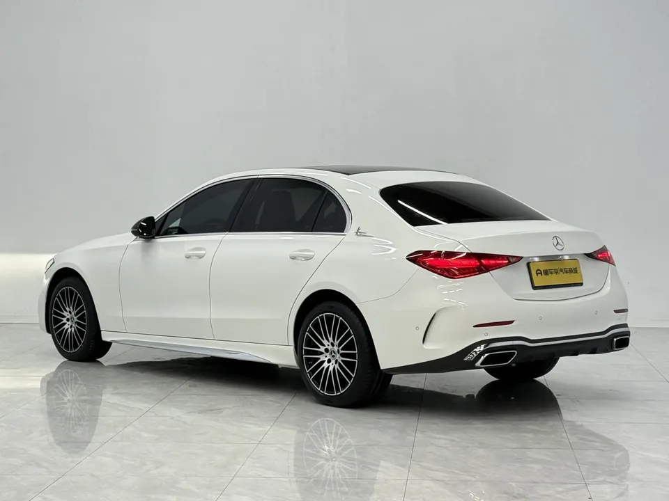 Mercedes-Benz C-Class Mercedes Benz C Class 2023 Second facelift C 260 L sports version 2023 — thumbnail 2