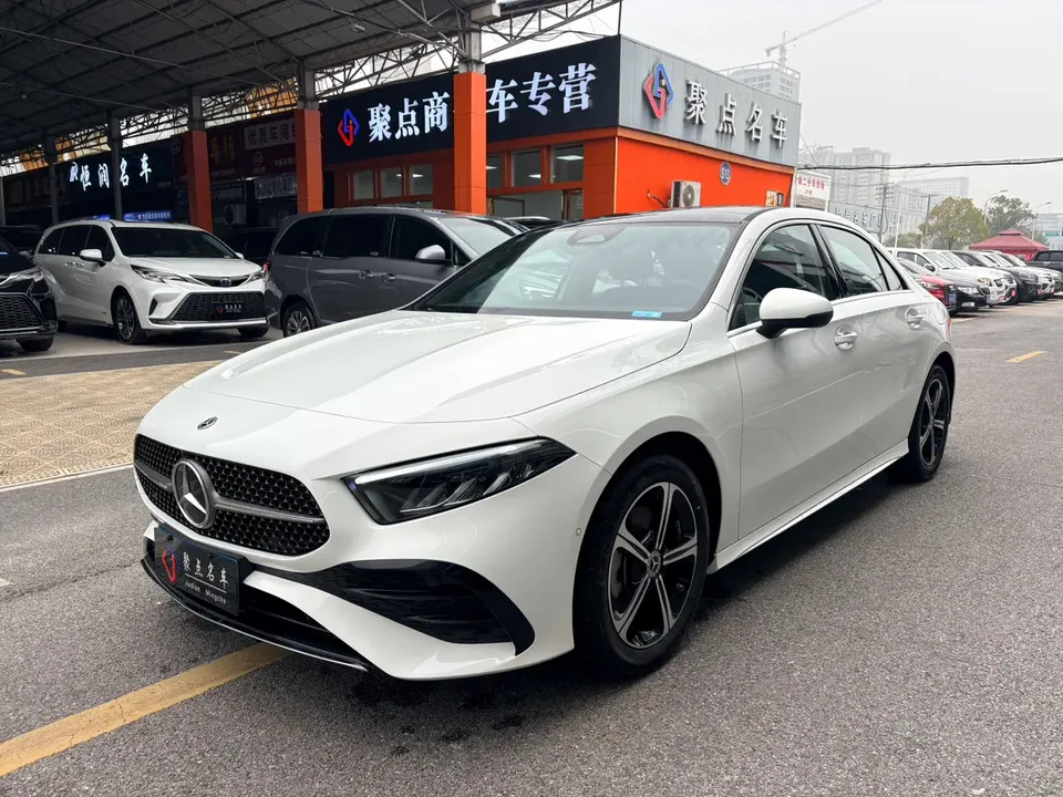 Mercedes-Benz Mercedes Benz A Class 2025