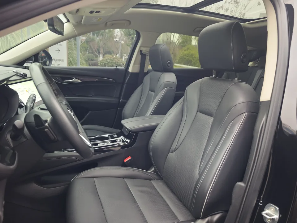 Buick Envision Envision Envision Plus 652T Five-seat Luxury Model 2023 — миниатюра 5