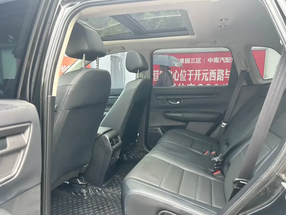 Honda CR-V Honda CR-V 2024 240TURBO CVT 2WD 5-seater version 2024 — миниатюра 3