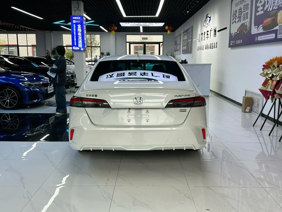Honda Inspire Insignia 260TURBO Elegant Edition 2024 — миниатюра 2