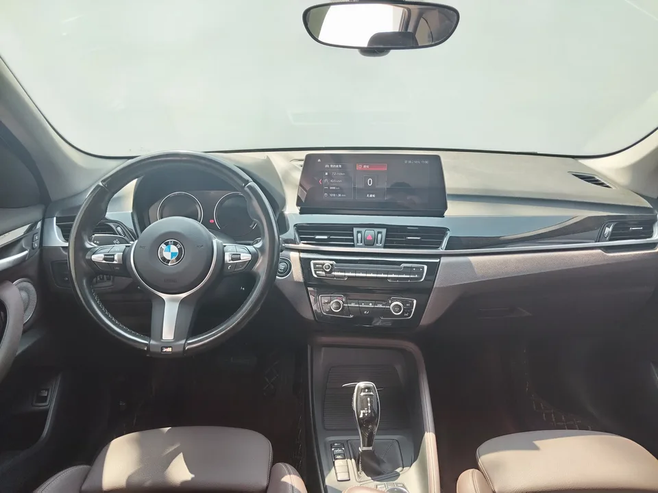 BMW X1 BMW X1 2022 sDrive25Li Leading Edition 2023 — миниатюра 3