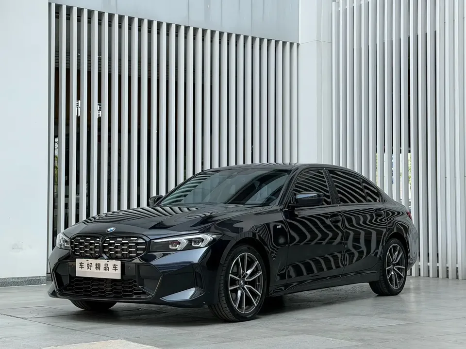 BMW 3 Series 2023
