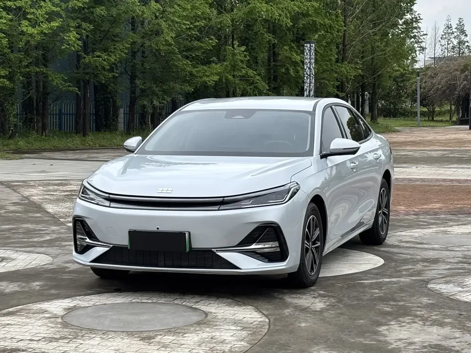 Geely Galaxy A7 EM 2025