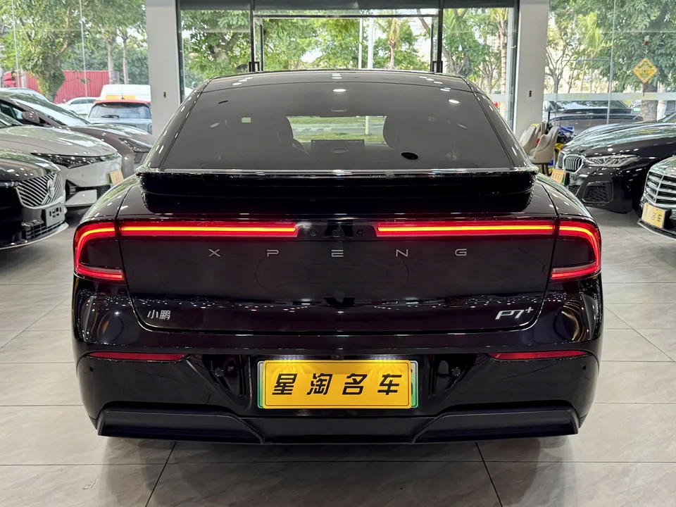 XPeng P7+ long-range Max 2024 — миниатюра 2