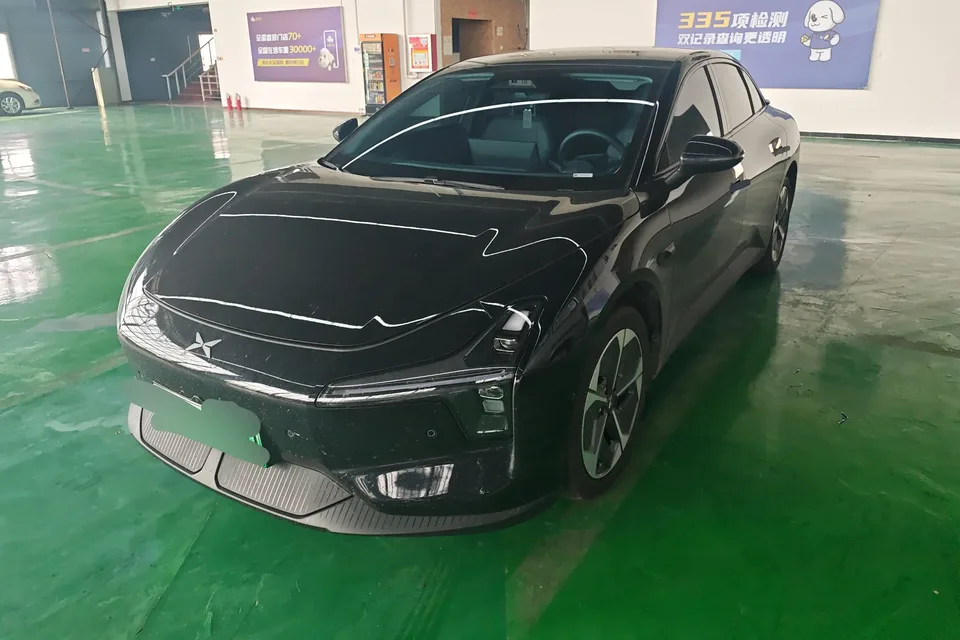 XPeng Xiaopeng MONA M03 2025