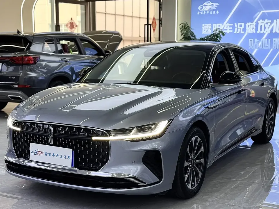 Lincoln Z 2023