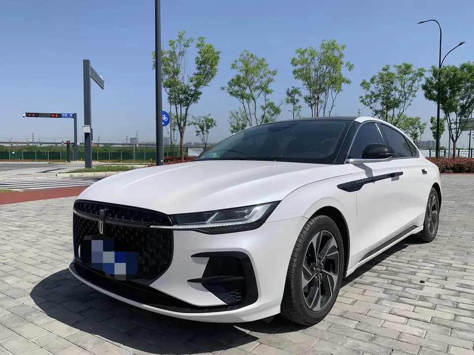 Lincoln Z 2023