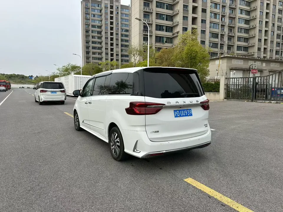 Datong Maxus G20 Maxus G20 2021 PLUS 2.0T gasoline automatic luxury version 2022 — миниатюра 4