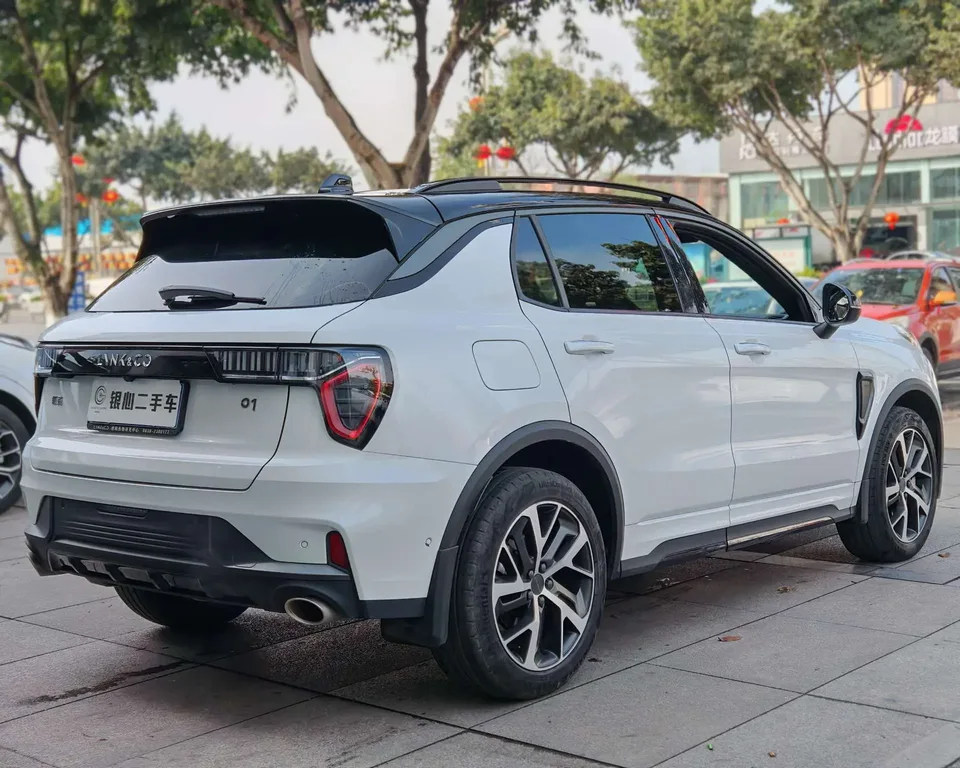 Lynk & Co 01 Lynk & Co 01 2021 2.0TD four-wheel drive Halo 2022 — миниатюра 4