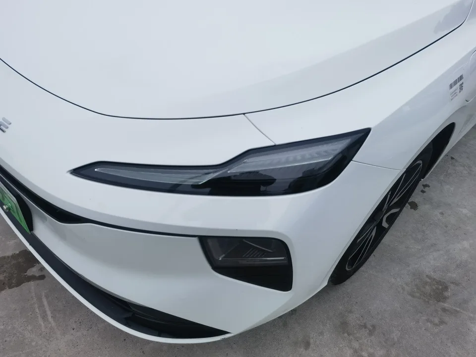 Roewe D6 520km Comfort Edition 2025 — миниатюра 2