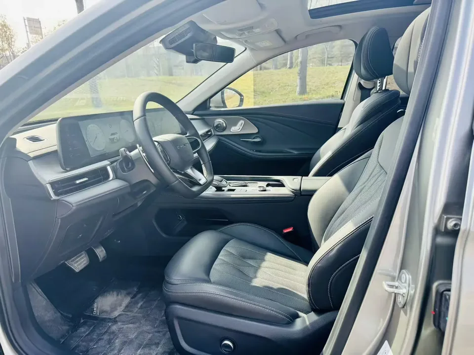 Chery Arrizo 8 2.0T DCT 2026 — миниатюра 3