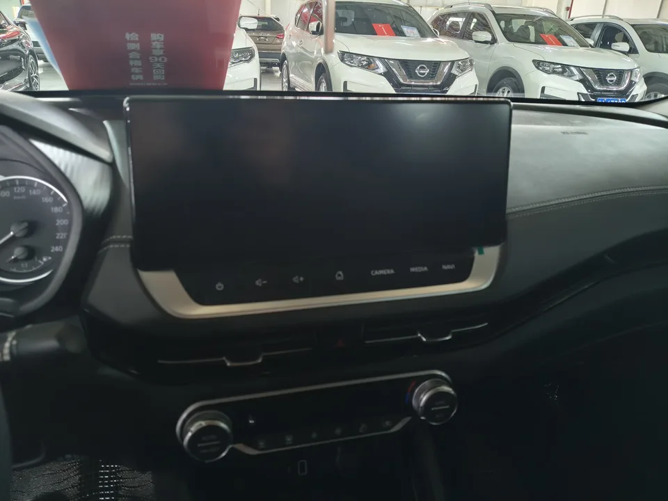Nissan Sylphy Sylphy 2022 Sylphy 2022 electric drive version e-POWER super intelligent PLUS 2022 — thumbnail 3