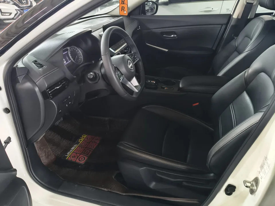Nissan Sylphy Sylphy 2022 Sylphy 2022 electric drive version e-POWER super intelligent PLUS 2022 — thumbnail 4