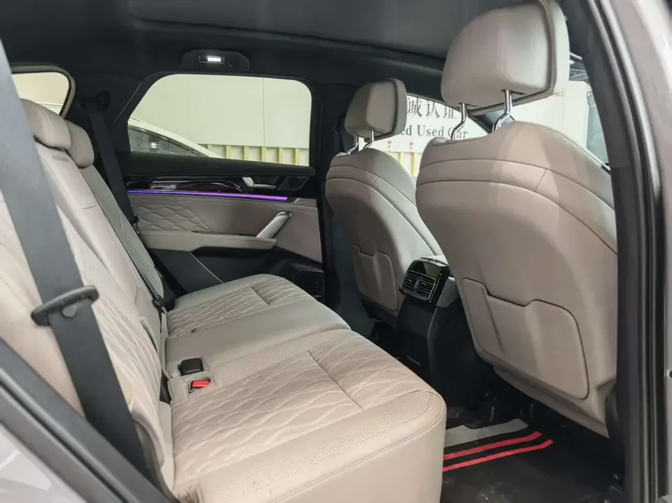 BYD Tang DM Intelligent Driving Edition DM-i 115KM Flagship Model 2025 — миниатюра 4