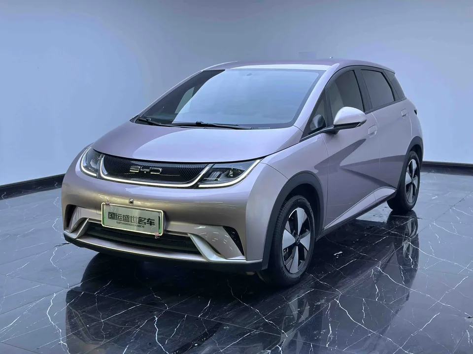 BYD Dolphin 2023